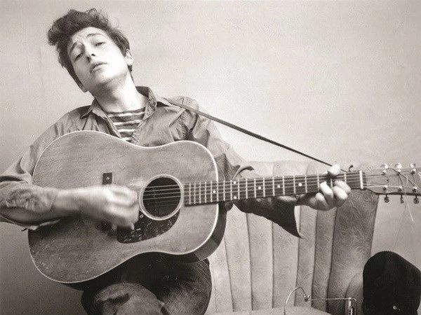 Vì sao nhạc Giáng sinh luôn đứng đầu bảng xếp hạng dịp cuối năm? ảnh 2