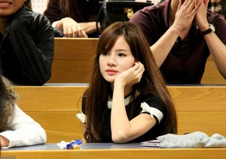 hot girl, du học, Nguyễn Lê Thy Trang, Phong Hai Vờ, Han Ceo