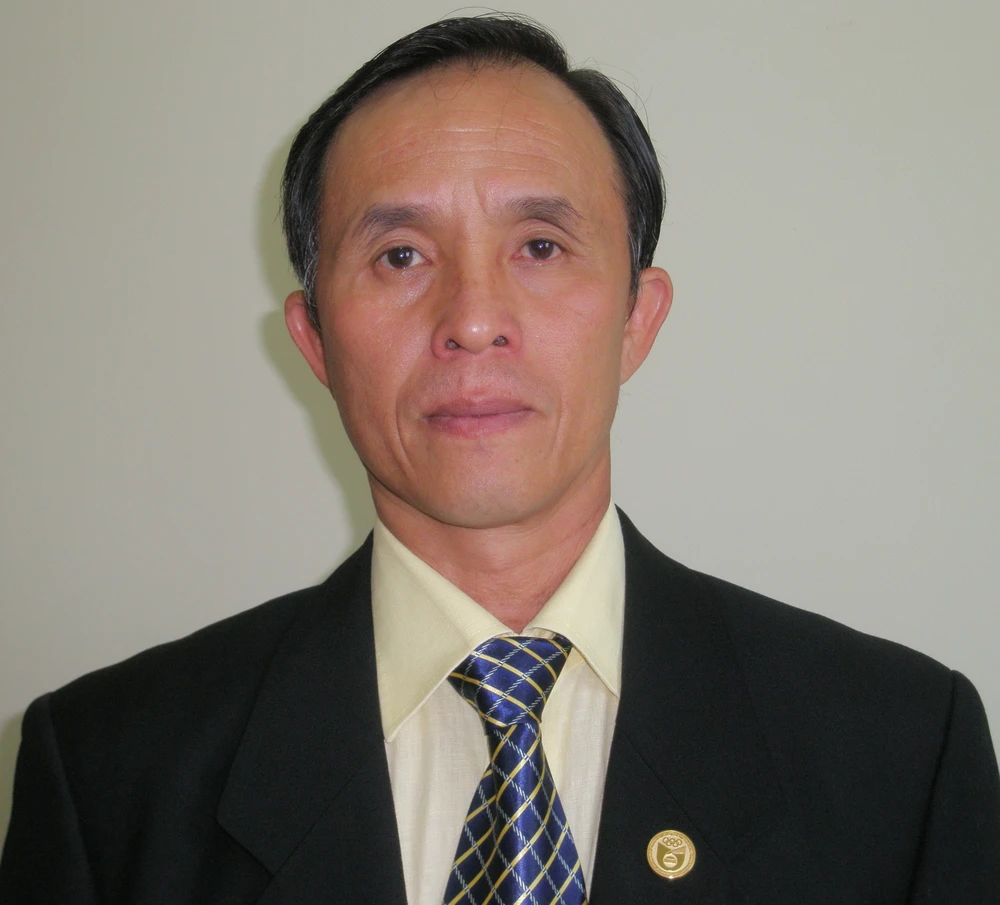 Dạy thể dục: Nặng hàn lâm, thiếu sân bãi ảnh 1