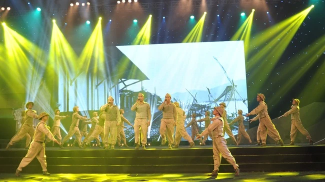 Gala Giai điệu tự hào: Vở đại nhạc kịch về lịch sử dân tộc ảnh 1 Gala Giai điệu tự hào: Vở đại nhạc kịch về lịch sử dân tộc ảnh 1