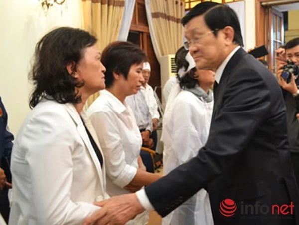 Chủ tịch nước Trương Tấn Sang tiễn biệt ông Nguyễn Bá Thanh ảnh 5