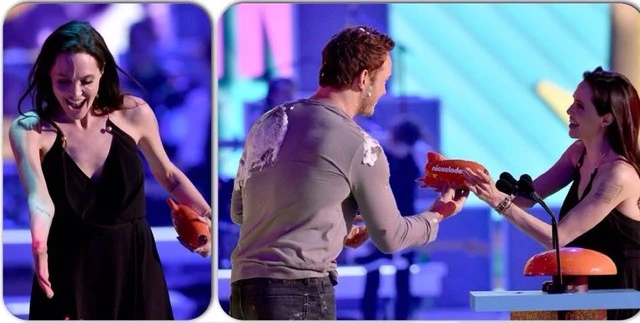 Hình ảnh đẹp của mẹ con Angelina Jolie tại Kids' Choice Awards 2015 ảnh 4