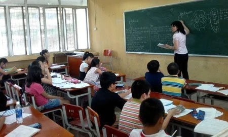 Suýt trả giá khi điên cuồng cho con thi vào trường chuyên ảnh 1