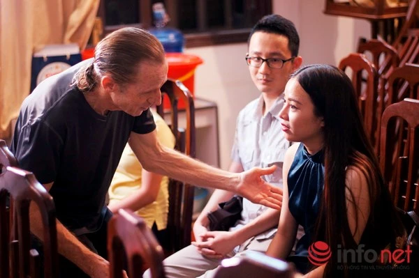 Lớp tiếng Anh miễn phí của cựu binh Mỹ tại Hà Nội ảnh 9