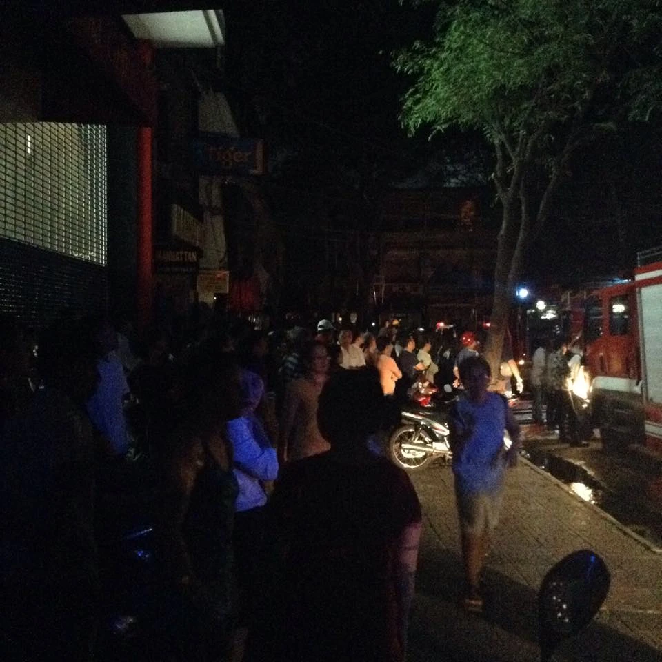 Bé gái 2 tuổi tử vong trong vụ cháy lớn ở cửa hàng điện tử quận 1 ảnh 5