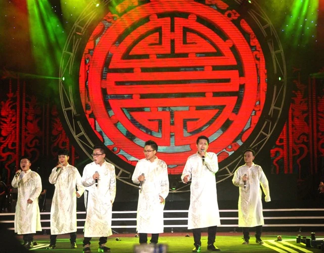 Sinh viên ba miền “làm nóng” Hà Nội với Bài ca sinh viên ảnh 8