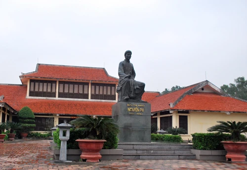 Tổ chức Lễ kỷ niệm cấp quốc gia 250 năm Ngày sinh Đại thi hào Nguyễn Du ảnh 1