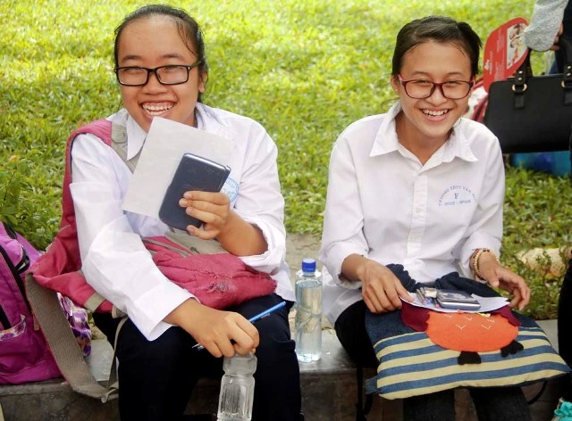 Thời tiết vẫn không hạ nhiệt ở môn thi cuối cùng ảnh 1