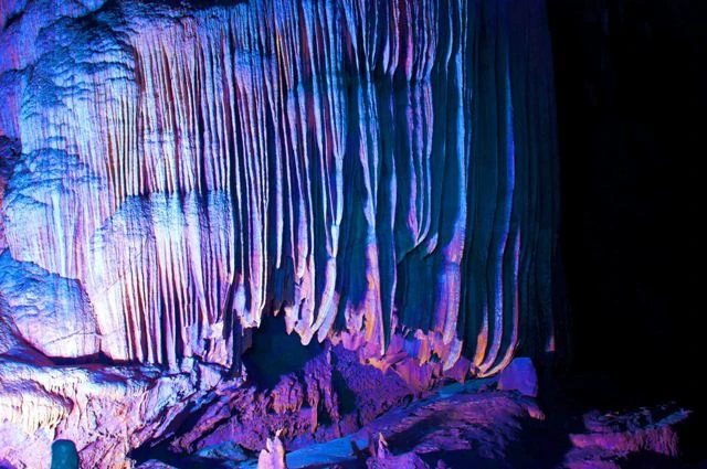 Bí ẩn những hình thù kỳ bí trong hang Phong Nha ảnh 10