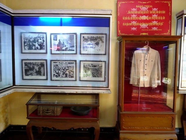 Độc đáo bảo tàng Bác Hồ tại tư gia ảnh 6