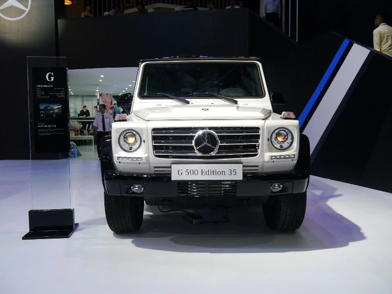 Ngắm xế xịn và chân dài tại Việt Nam Motor Show 2015 ảnh 5 Ngắm xế xịn và chân dài tại Việt Nam Motor Show 2015 ảnh 5