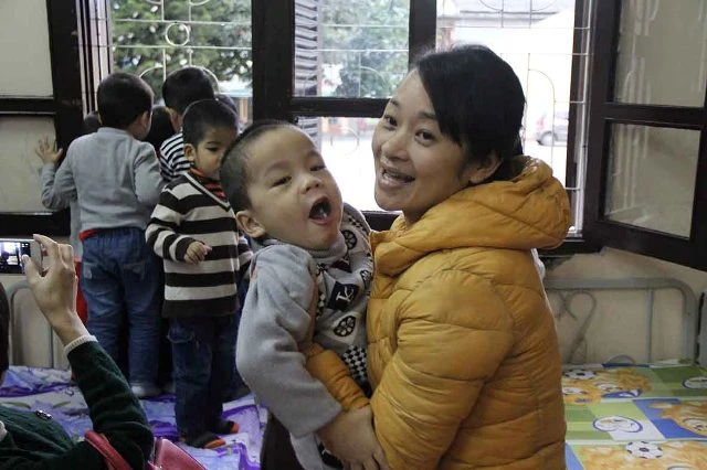 bắt cóc trẻ em, buôn bán trẻ em, mẹ đẻ bán con