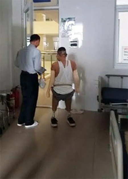 Chiến sĩ duy nhất sống sót trong vụ rơi máy bay tại Hòa Lạc giờ ra sao? ảnh 2