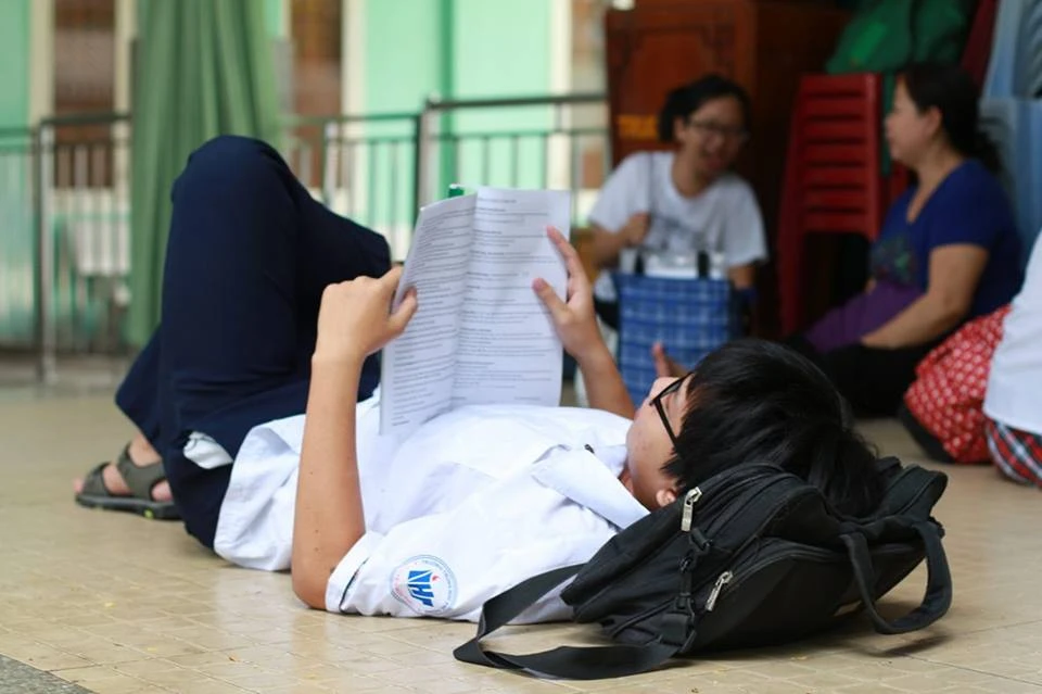 Thương những giấc ngủ thí sinh ảnh 7