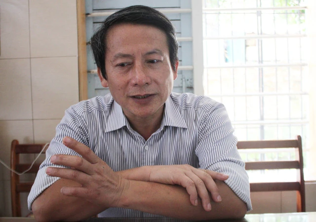 Thầy Ngô Minh Thanh nói về ý tưởng dân vũ hóa động tác học bơi để phổ cập bơi cho học sinh.