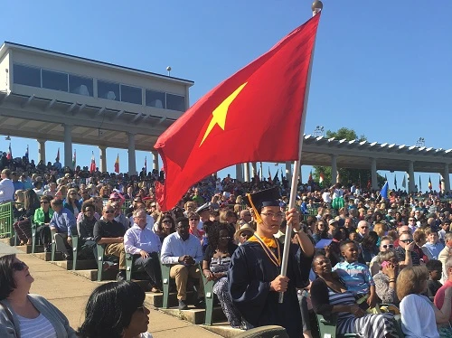 ky-thu-le-quang-liem-bat-mi-cach-gianh-hai-tam-bang-xuat-sac-o-my-1