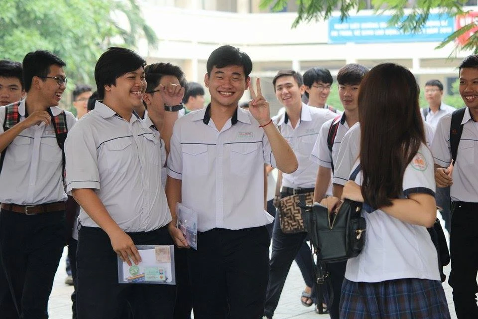 Đề ngữ văn: Không mới, không hấp dẫn! ảnh 3