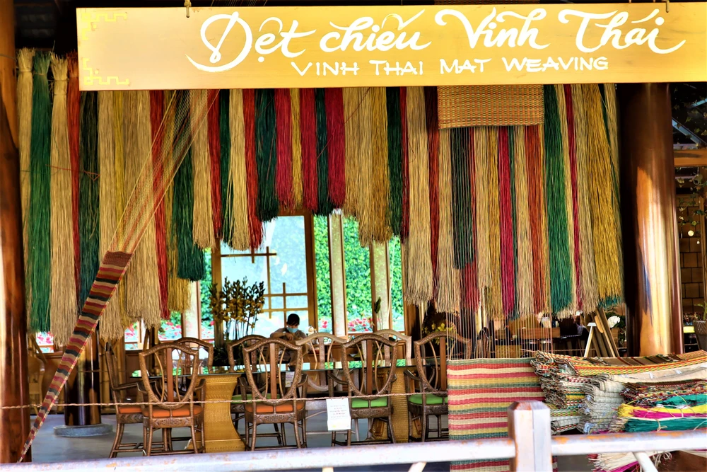 Điểm du xuân đậm đà bản sắc dân tộc ảnh 7