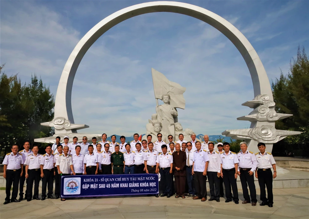 Việc kết nối, gặp mặt, giao lưu đồng đội nhằm tri ân, thể hiện nghĩa cử tình thầy trò.