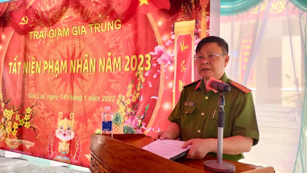 Trung tá Phan Thanh Lại, Đội trưởng đội Giáo dục hồ sơ.