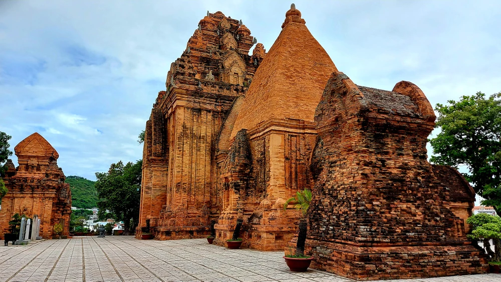 Cụm Tháp Bà Po Nagar - Ảnh: Chế Diễm Trâm