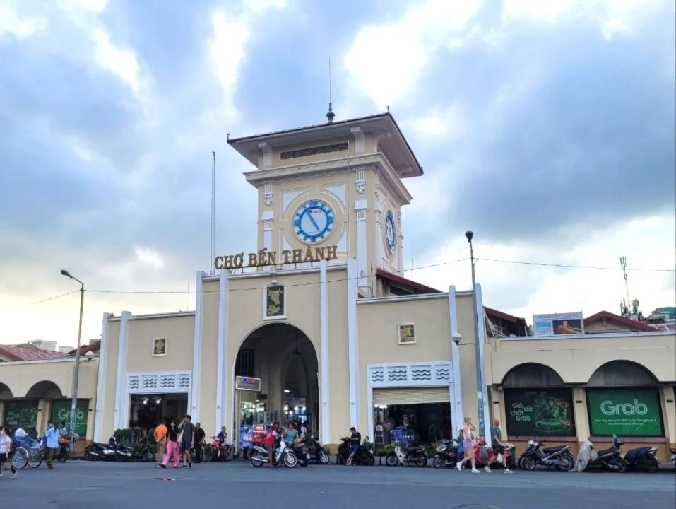 cho ben thanh.jpg