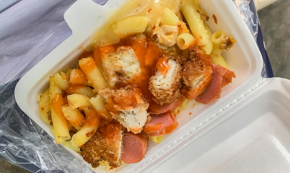 ngộ độc sau khi ăn cơm gà