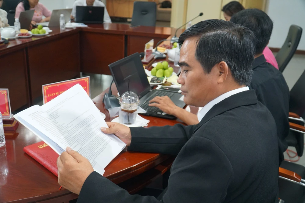 101 thac mac ve can cuoc cong dan 13.jpg