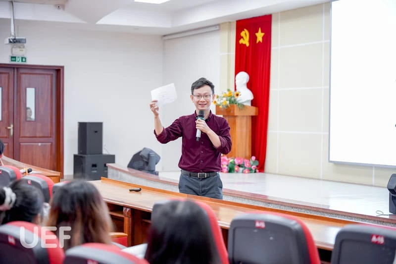 ThS. Nguyễn Anh Khoa, giảng viên ngành Tâm lý học UEF. Ảnh: NVCC.