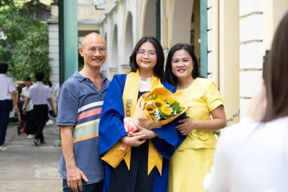 thpt chuyen tran dai nghia.jpg