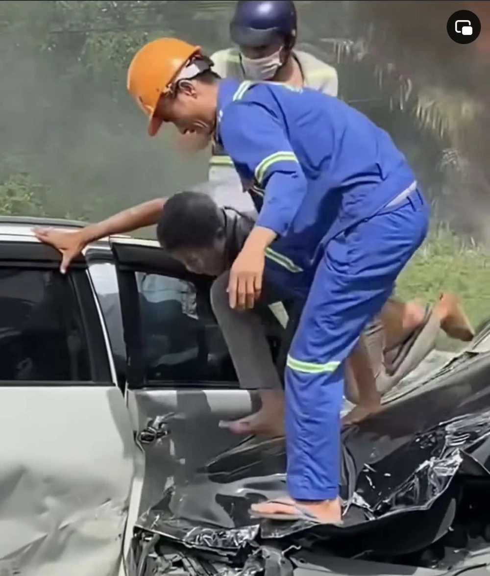 Tai nạn liên hoàn ở cầu Phú Mỹ: Tài xế xe thoát chết nhờ bàn tay của những anh hùng