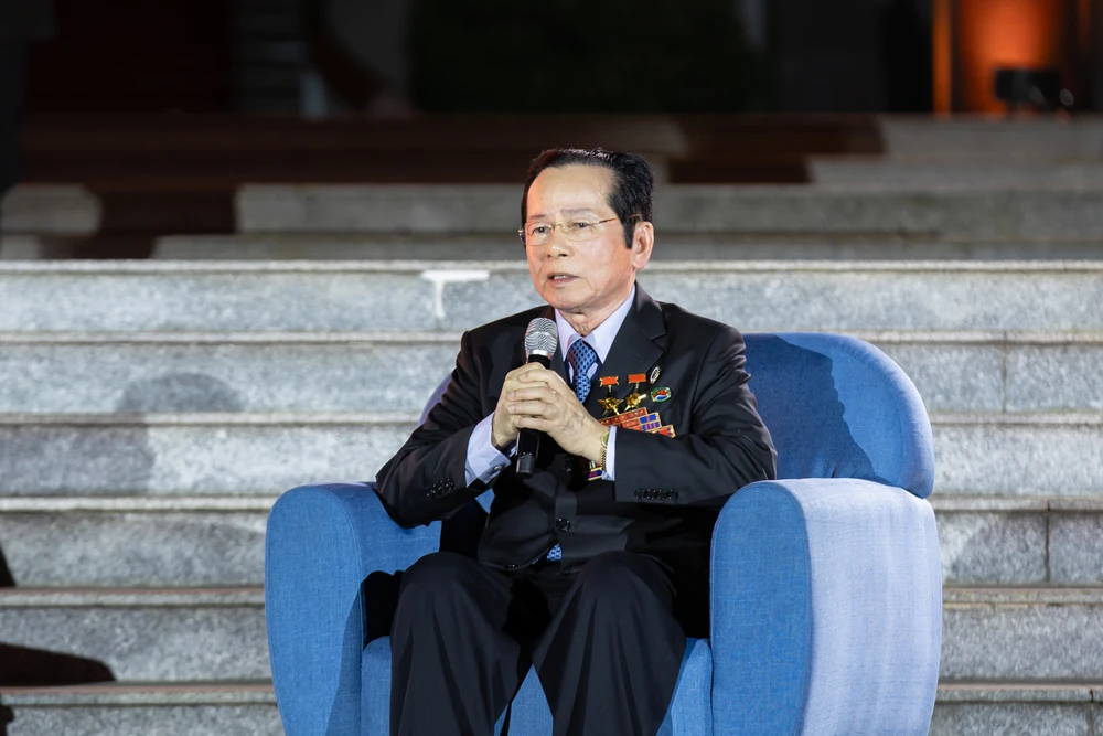 nhung buoc chan viet nam 7.jpg