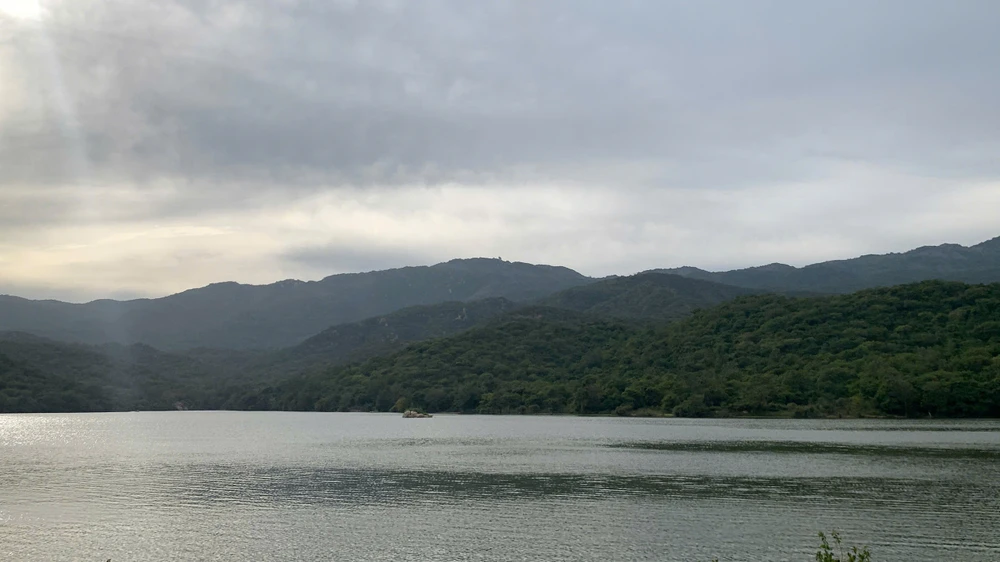 Ngắm vẻ đẹp hoang sơ, cuốn hút của Vườn quốc gia Núi Chúa - Phước Bình