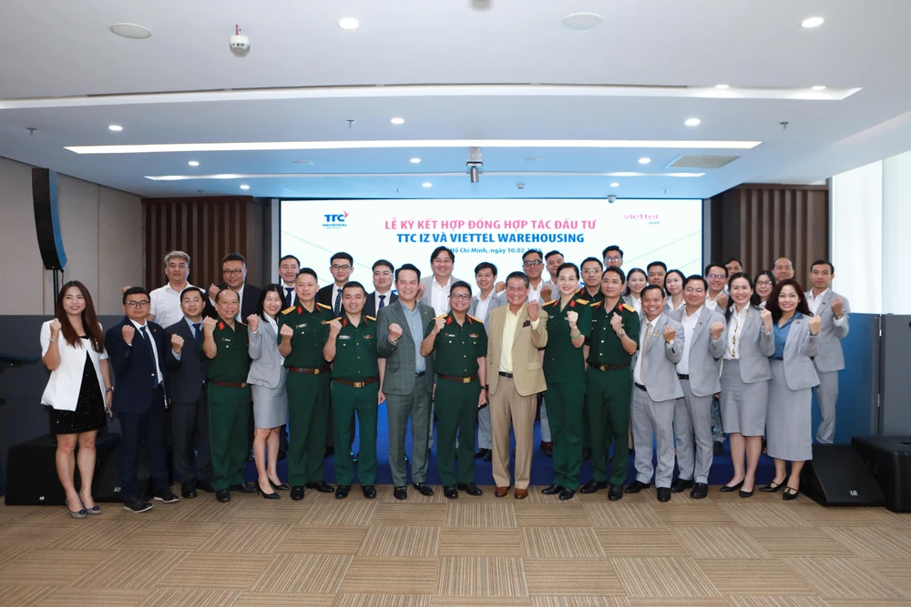 TTC IZ - Viettel Post-01.jpg