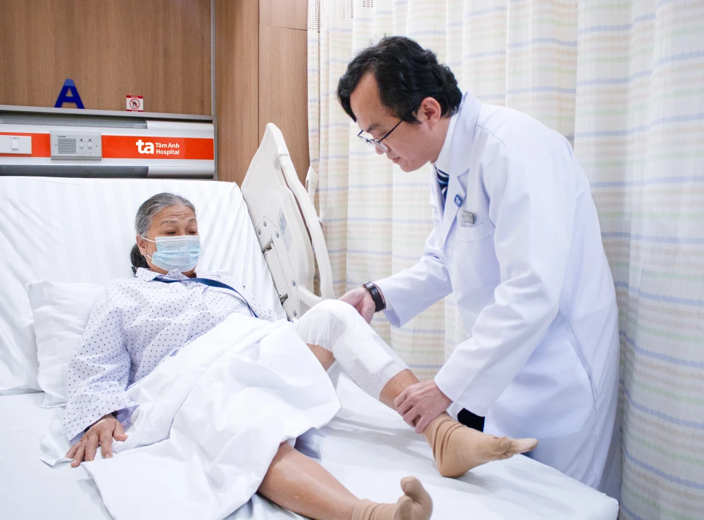 banh vien da khoa tam 1.jpg