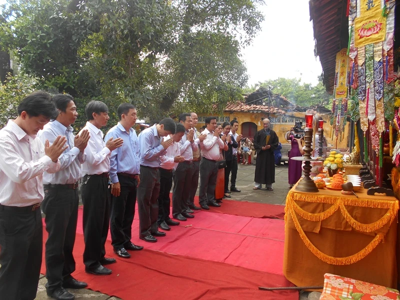 Trùng tu ngôi chùa cổ nhất Sài Gòn ảnh 4