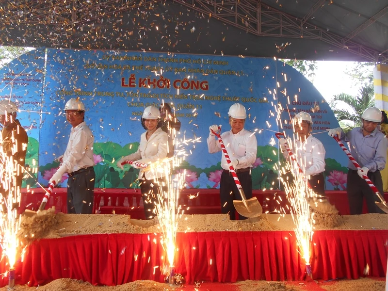 Trùng tu ngôi chùa cổ nhất Sài Gòn ảnh 2