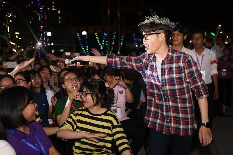 Chương trình có sự tham gia của ca sĩ Đức Phúc