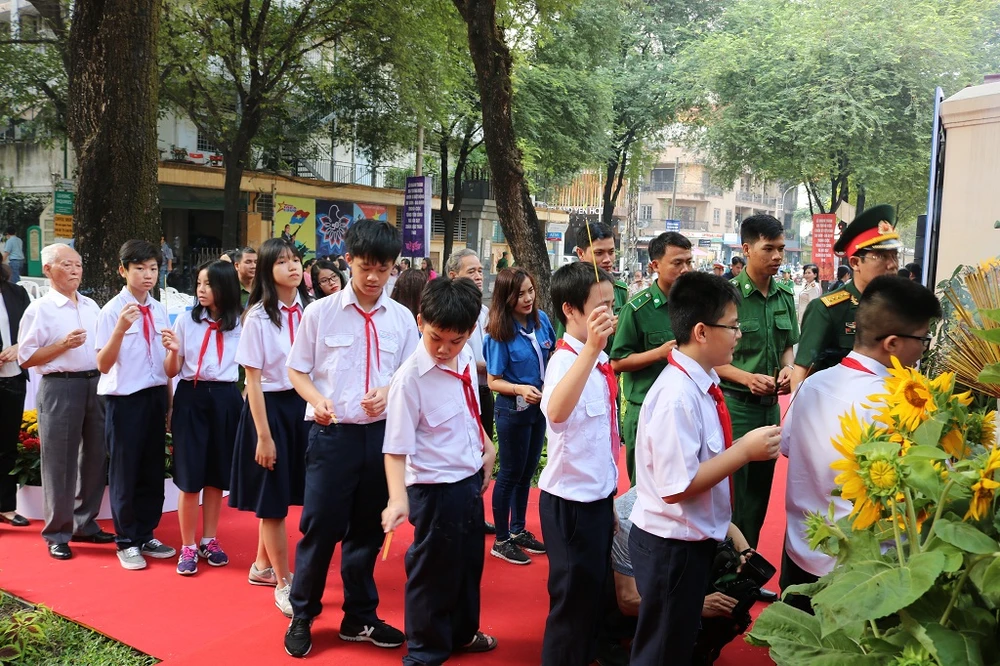 Khánh thành bia tưởng niệm chiến sĩ biệt động Sài Gòn ảnh 6 Khánh thành bia tưởng niệm chiến sĩ biệt động Sài Gòn ảnh 6