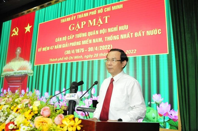 Bí thư Thành ủy TP.HCM Nguyễn Văn Nên phát biểu tại buổi gặp mặt. Ảnh: THANH TUYỀN