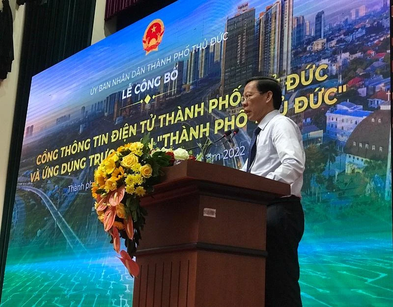 Chủ tịch UBND TP.HCM Phan Văn Mãi phát biểu tại lễ công bố. Ảnh: THANH TUYỀN