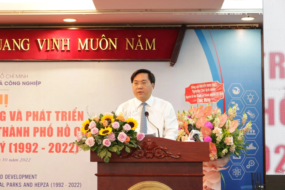 Thứ trưởng Bộ KH&amp;ĐT Trần Duy Đông phát biểu tại hội nghị. Ảnh: THANH TUYỀN