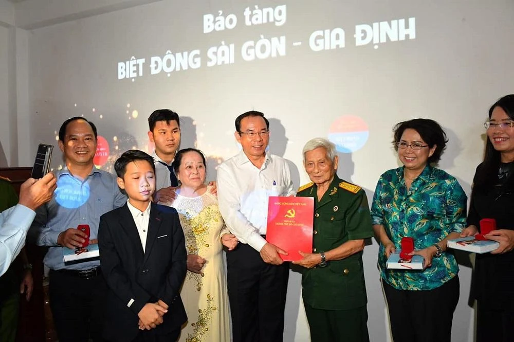 Bí thư Nguyễn Văn Nên trải nghiệm Tour du lịch về Biệt động Sài Gòn ảnh 4 Bí thư Nguyễn Văn Nên trải nghiệm Tour du lịch về Biệt động Sài Gòn ảnh 4