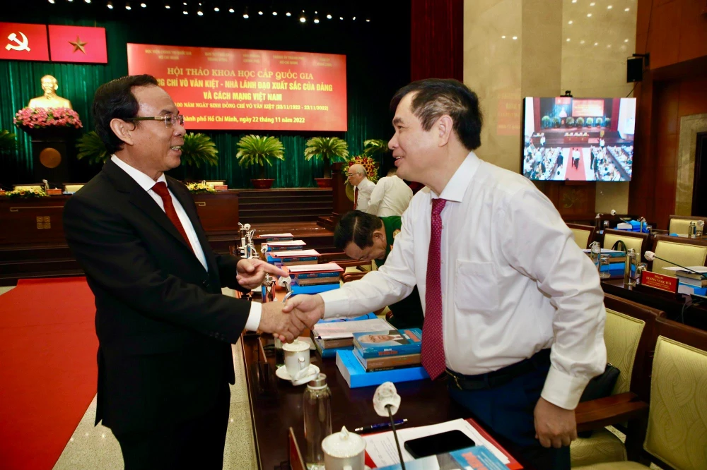 Cố Thủ tướng Võ Văn Kiệt, người sẵn sàng nhận nhiệm vụ ở nơi khó khăn nhất ảnh 2