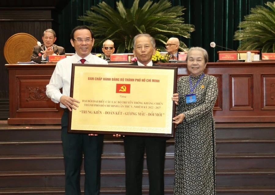 Bí thư Thành ủy mong CLB Truyền thống kháng chiến TP.HCM góp ý các chủ trương lớn ảnh 1