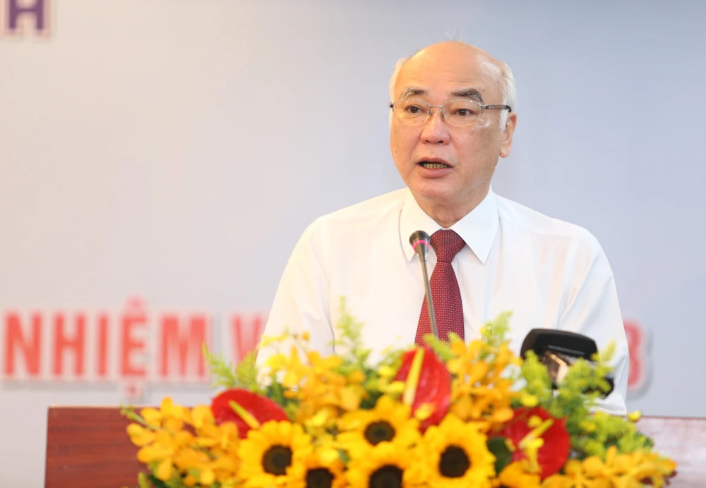 Trưởng ban Tuyên giáo Thành ủy TP.HCM Phan Nguyễn Như Khuê báo cáo hoạt động ngành tuyên giáo năm 2022 và nhiệm vụ trong năm 2023. Ảnh: THANH THÙY