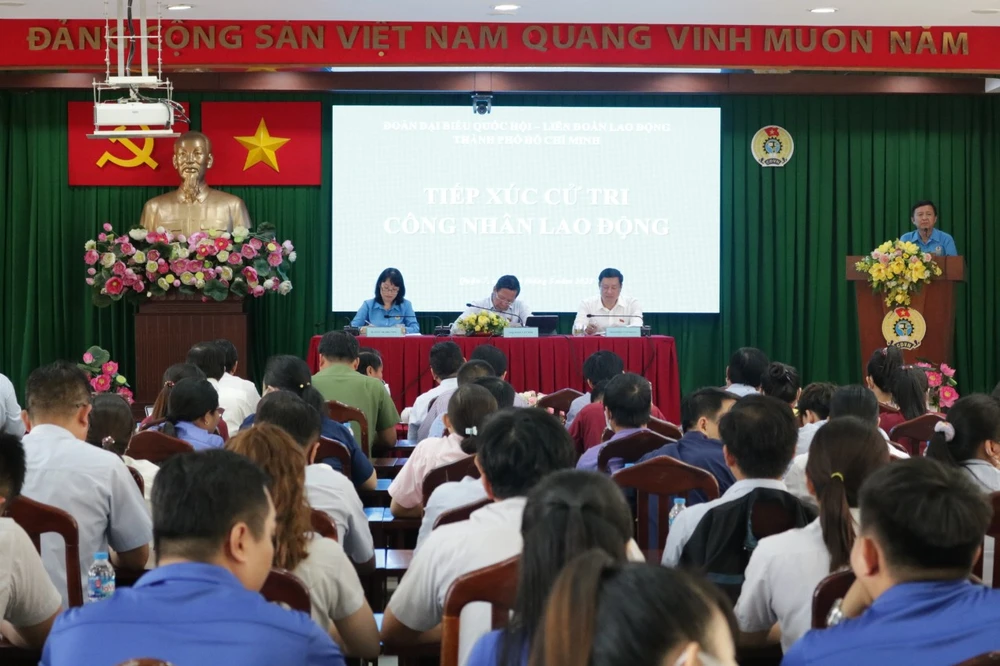 Công nhân TP.HCM nói khó tiếp cận gói 120.000 tỉ mua nhà ở xã hội ảnh 1 Công nhân TP.HCM nói khó tiếp cận gói 120.000 tỉ mua nhà ở xã hội ảnh 1