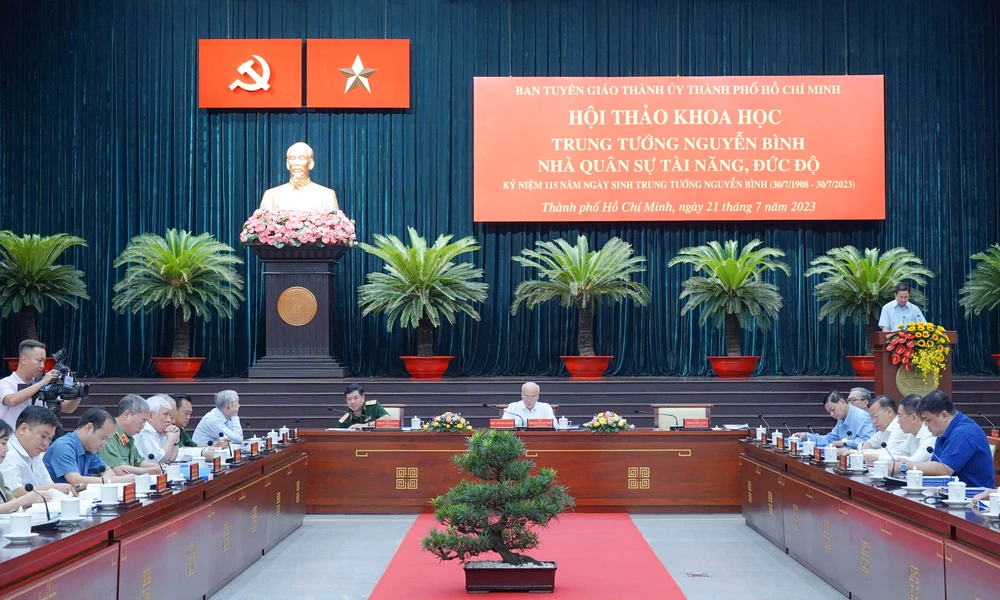 Hội thảo khoa học về vị Trung tướng đầu tiên của Quân đội nhân dân Việt Nam do Ban Tuyên giáo Thành uỷ TP.HCM tổ chức. Ảnh: T.THUỲ