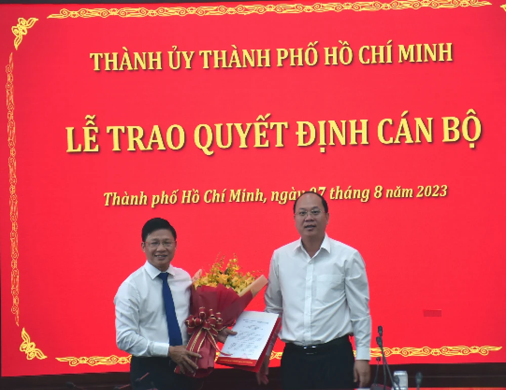 Ông Võ Minh Tuấn làm Bí thư Đảng uỷ khối Ngân hàng TP.HCM ảnh 1