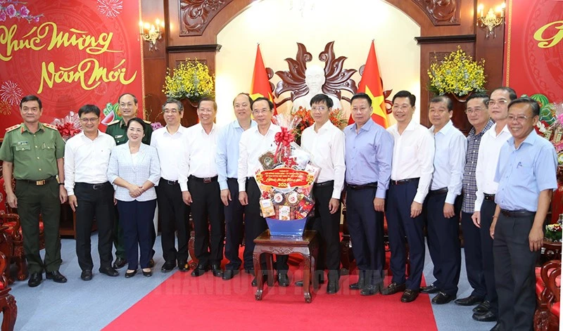 Đoàn công tác TP.HCM thăm, chúc Tết tỉnh Tây Ninh và trao quà cho bà con nghèo - TPHCM-tham-chuc-tet-tinh-tay-ninh.jpeg